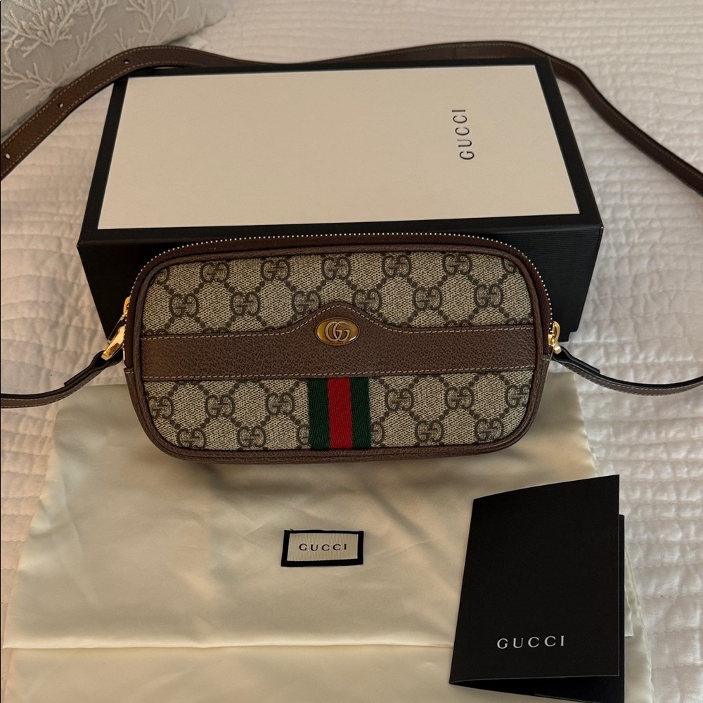 Gucci 3 zipper crossbody
